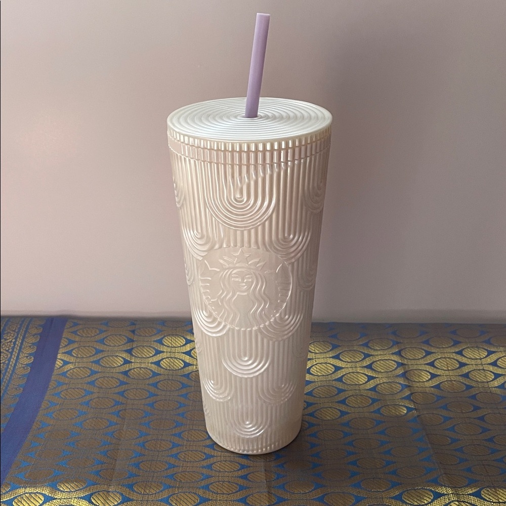 NWT 24 oz. Starbucks Cream Textured Tumbler with Purple Straw - Picture 5 of 5